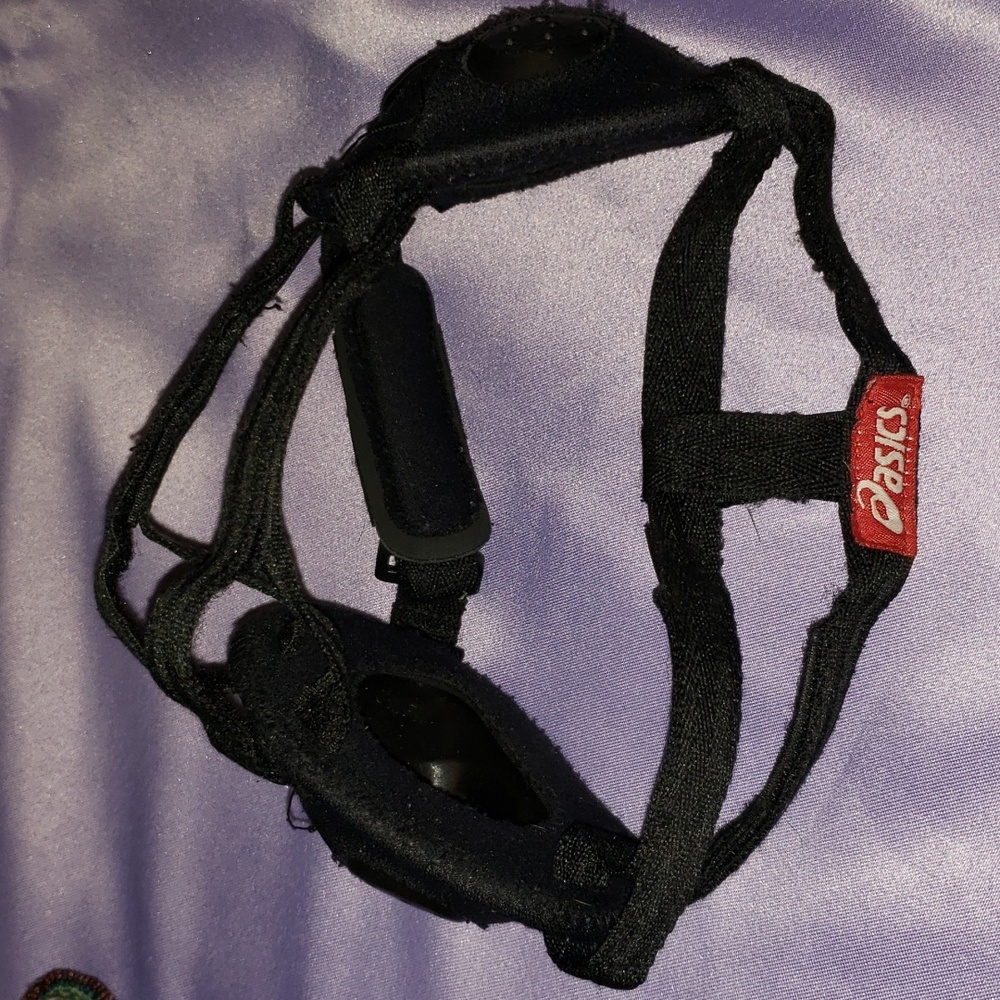 Pre-owned Asics JR. GEL Wrestling Ear Guard